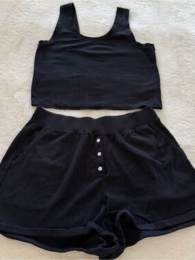 Old Navy Black Ribbed Tank and Shorts Pajama Set size Medium